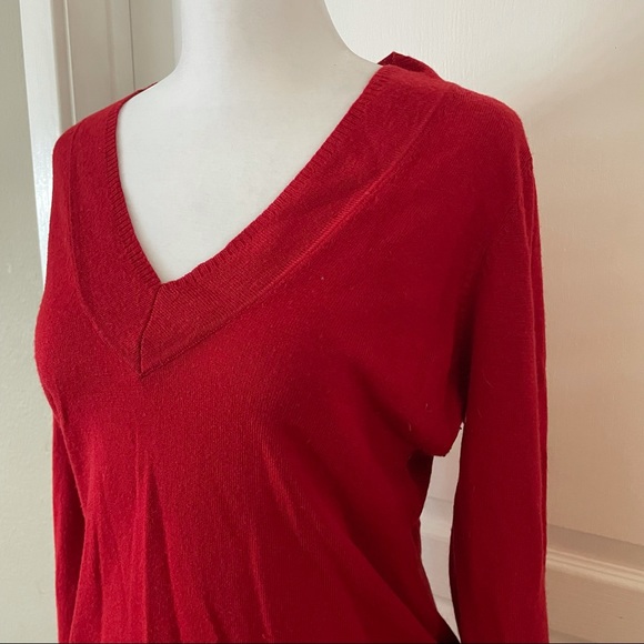 3/$20 The Limited merino wool v-neck sweater - Picture 2 of 6